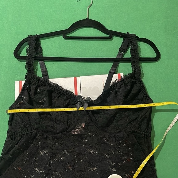 New With Tags Torrid Women’s Black Lace Wired Bra Lingerie Size 1 - Picture 10 of 12